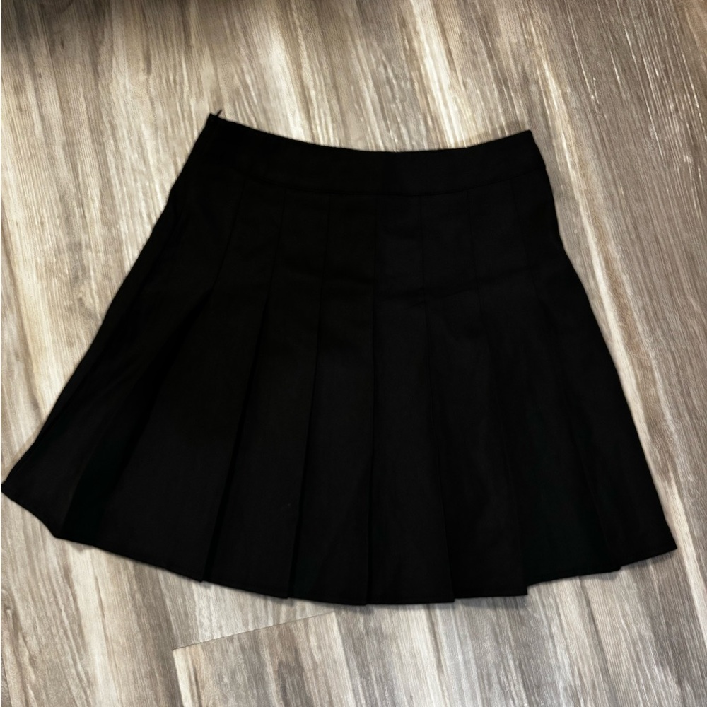 SHEIN Black Mini Pleated Skirt